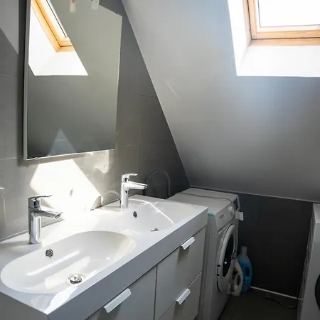 Apartment Spacieux Neudorf,