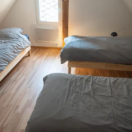 Spacieux Neudorf, Apartament *