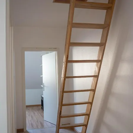 Spacieux Neudorf, *
